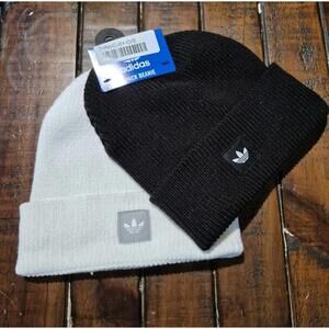 NEW 2 Pcs Adidas Men's /women ‘s Grove Beanie  White & Black $48 MSRP WINTER